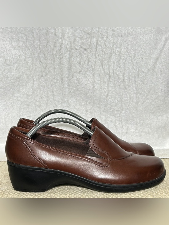 Clarks Shoes - Clarks Womens Brown Leather May Poppy Bendables SlipOn Wedge Loafer Shoes SZ 9M